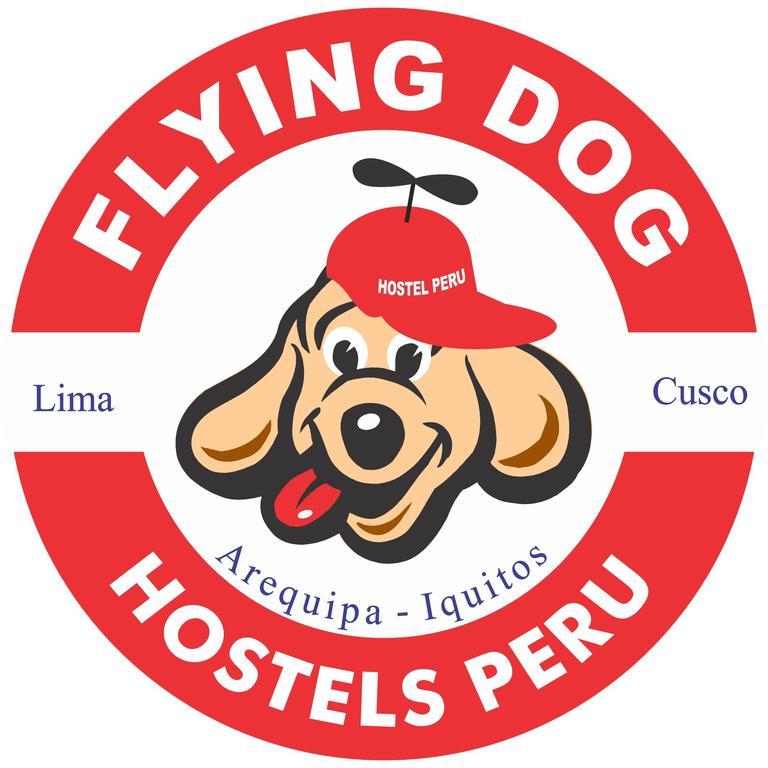 Flying Dog Hostel Iquitos Exterior photo