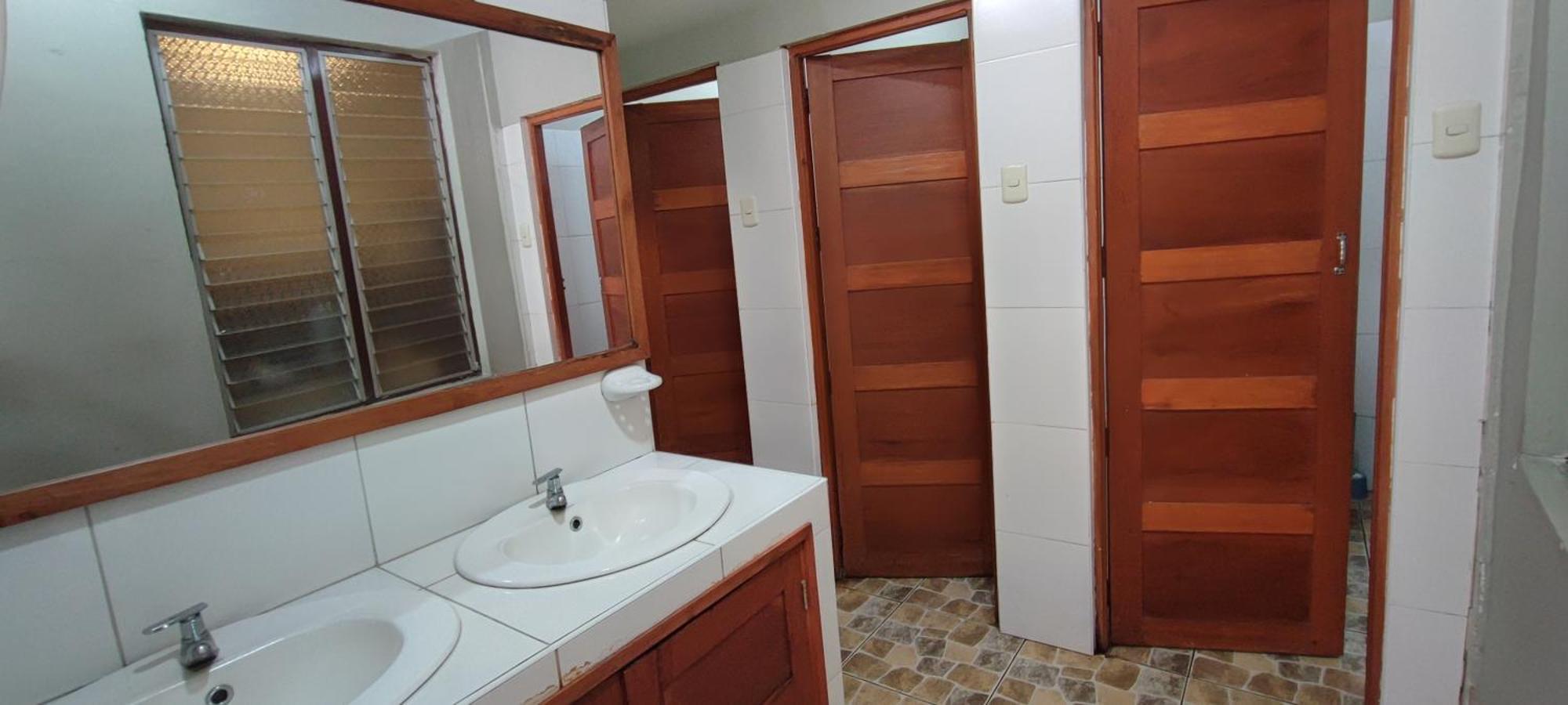 Flying Dog Hostel Iquitos Exterior photo
