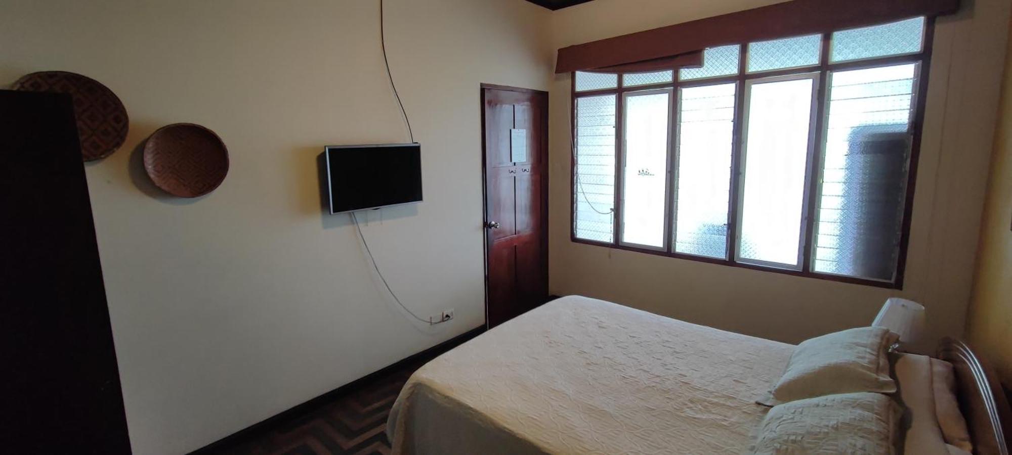 Flying Dog Hostel Iquitos Exterior photo